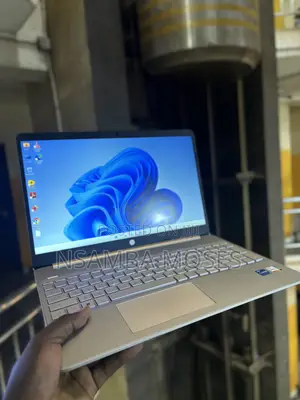 Laptop HP Pavilion 15 8GB Intel Core i5 SSD 256GB