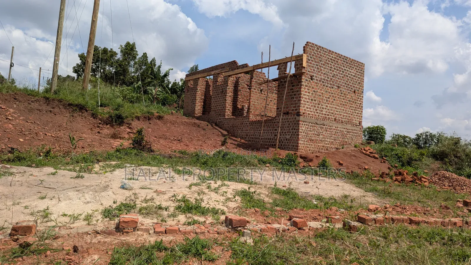 Quick Sell Plot for Sale in Matugga Ssanga