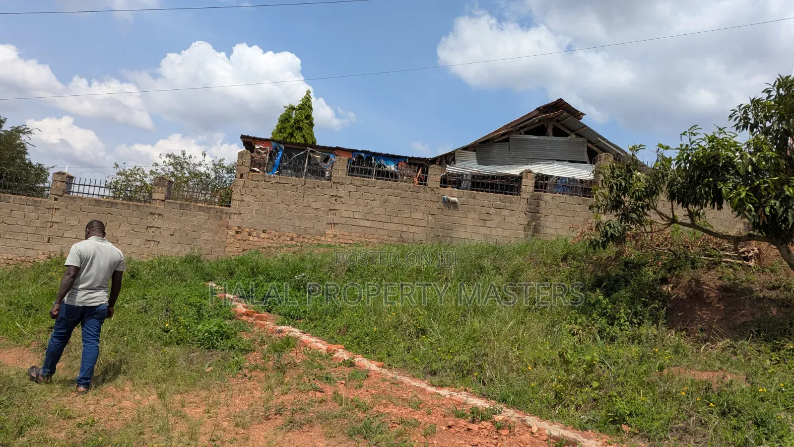 Quick Sell Plot for Sale in Matugga Ssanga