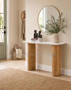 Console Tables/Platinum Console Table With a Mirror.