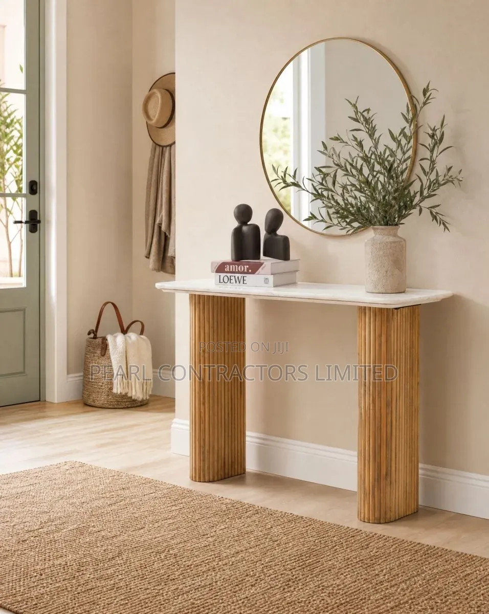 Console Tables/Platinum Console Table With a Mirror.