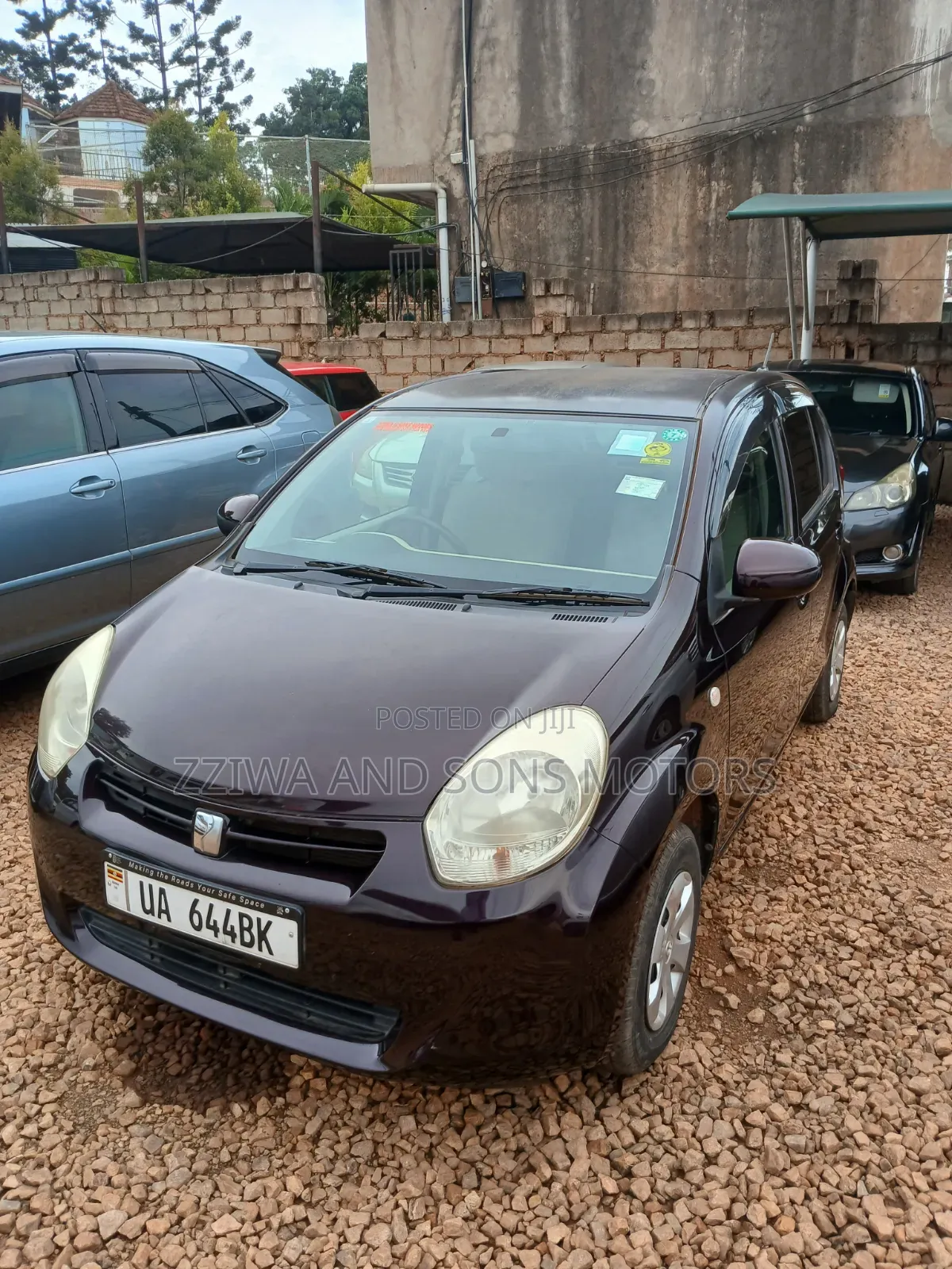 Toyota Passo 1.0 AWD 2013 Black