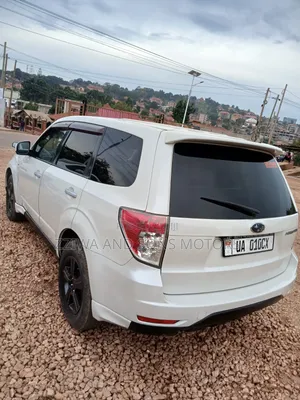 Subaru Forester 2.0D X 2010 White