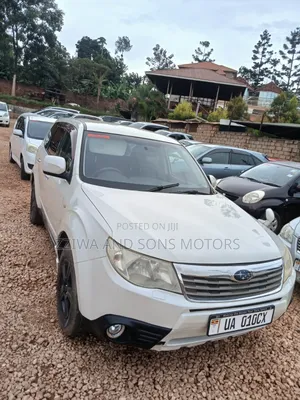 Subaru Forester 2.0D X 2010 White
