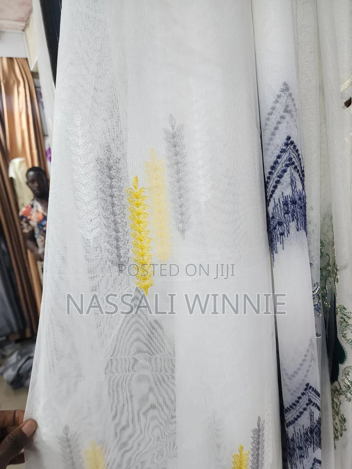 Make Your Home Shine With Beautiful Curtains