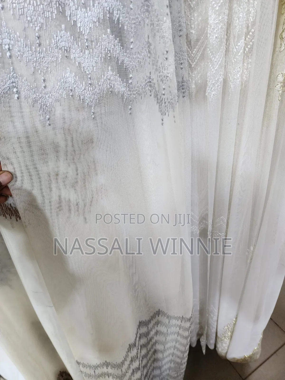 Make Your Home Shine With Beautiful Curtains