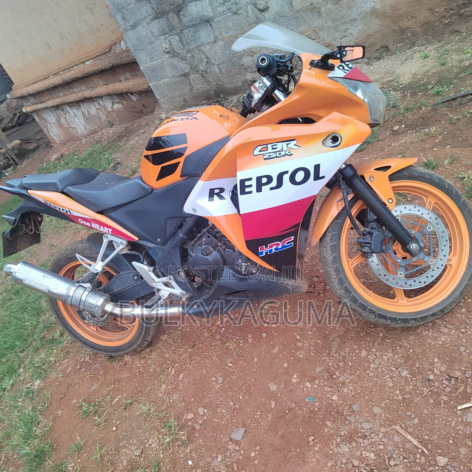 Honda CBR 2015 Orange