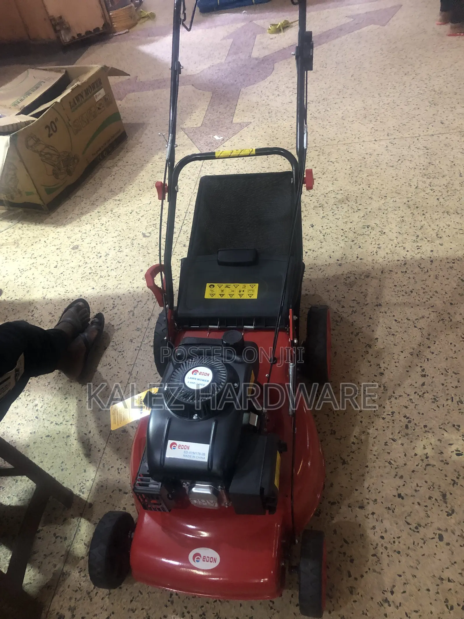 Lawnmower/Grass Cutter