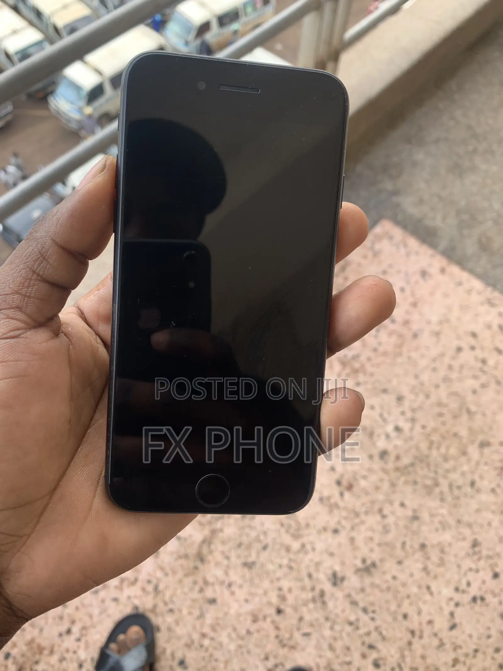 Apple iPhone 7 32 GB Black