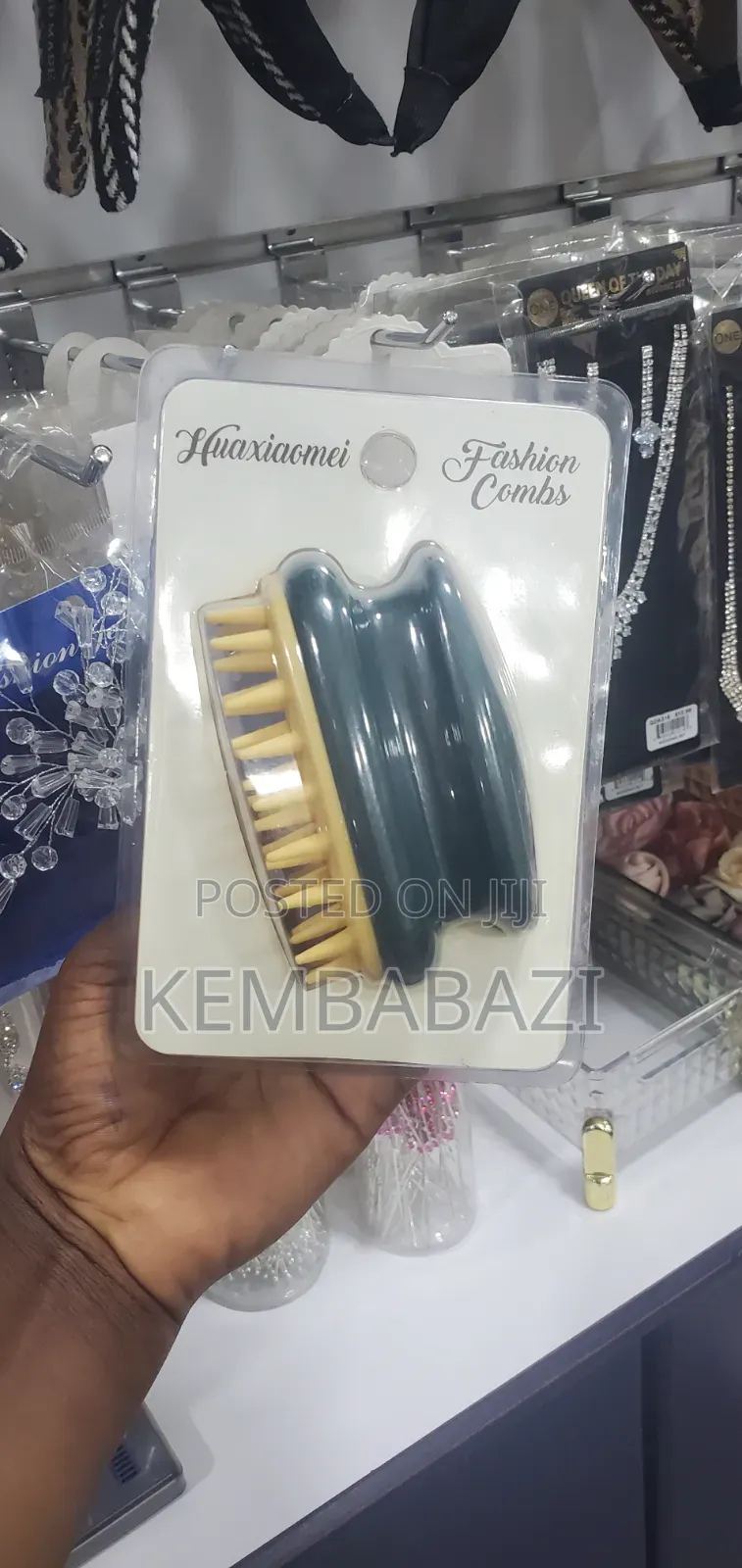 Huaxiaomei Scalp Massager and Shampoo Brush