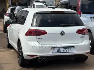 Volkswagen Golf 2012 White