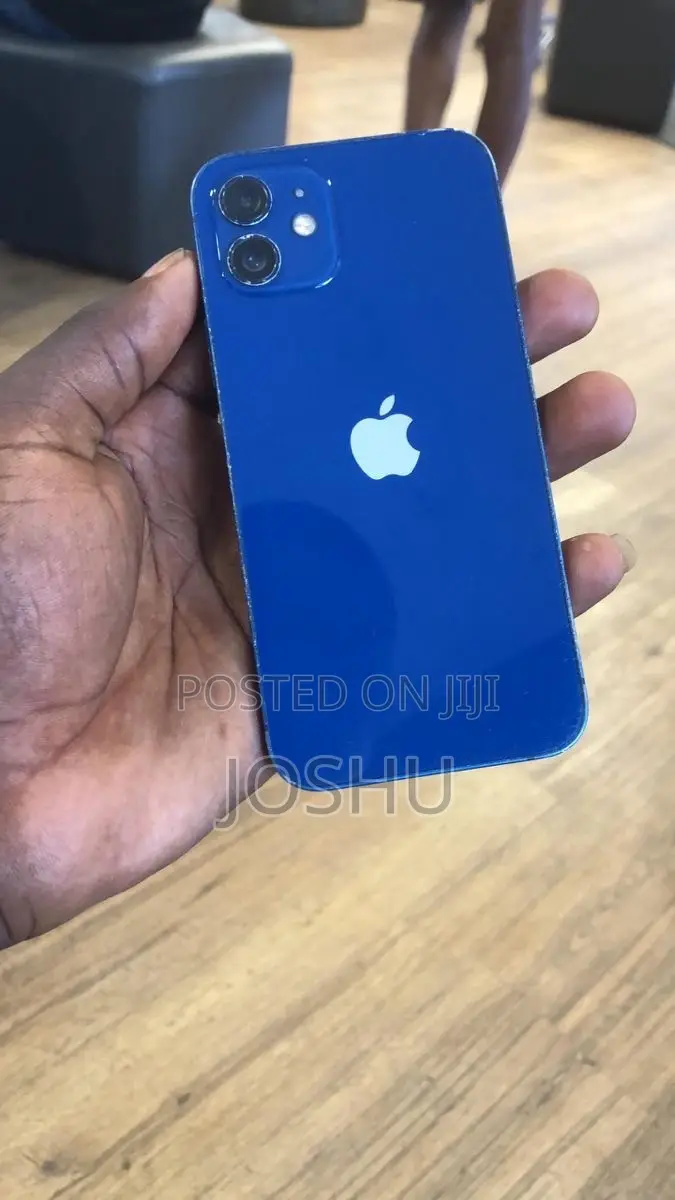 Apple iPhone 12 64 GB Blue