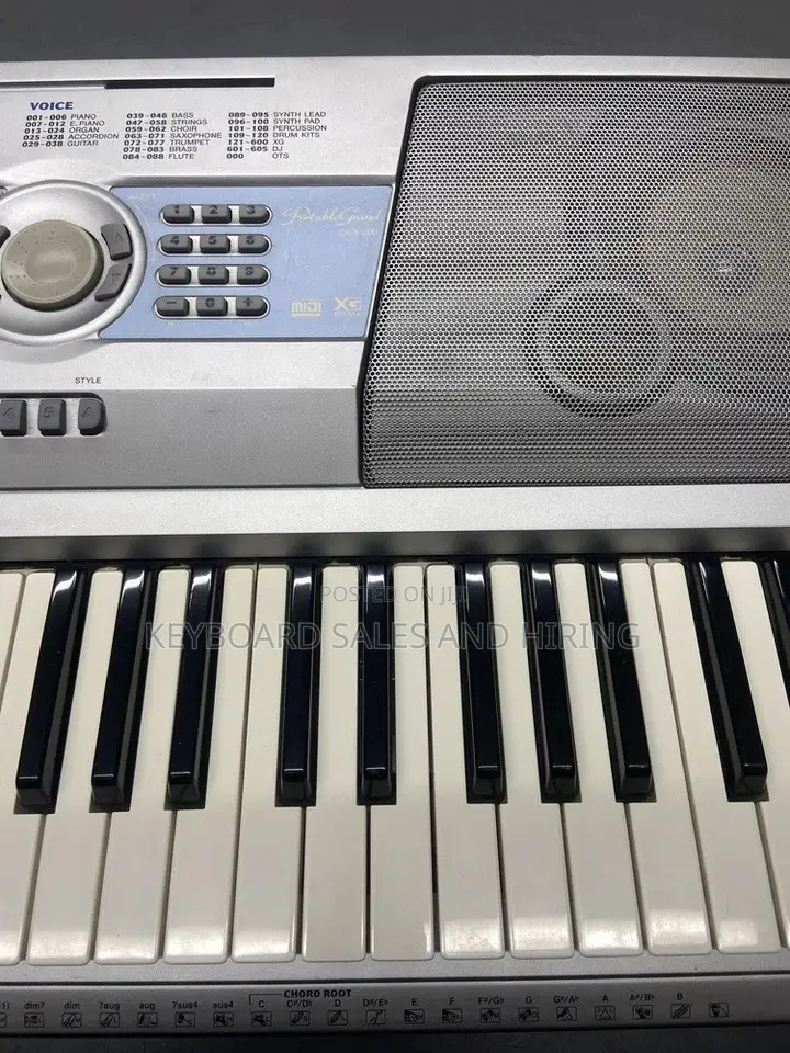 Yamaha DGX 200 *76 Keys