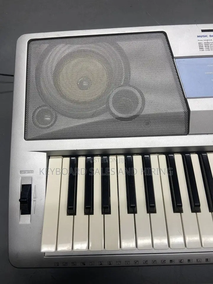 Yamaha DGX 200 *76 Keys