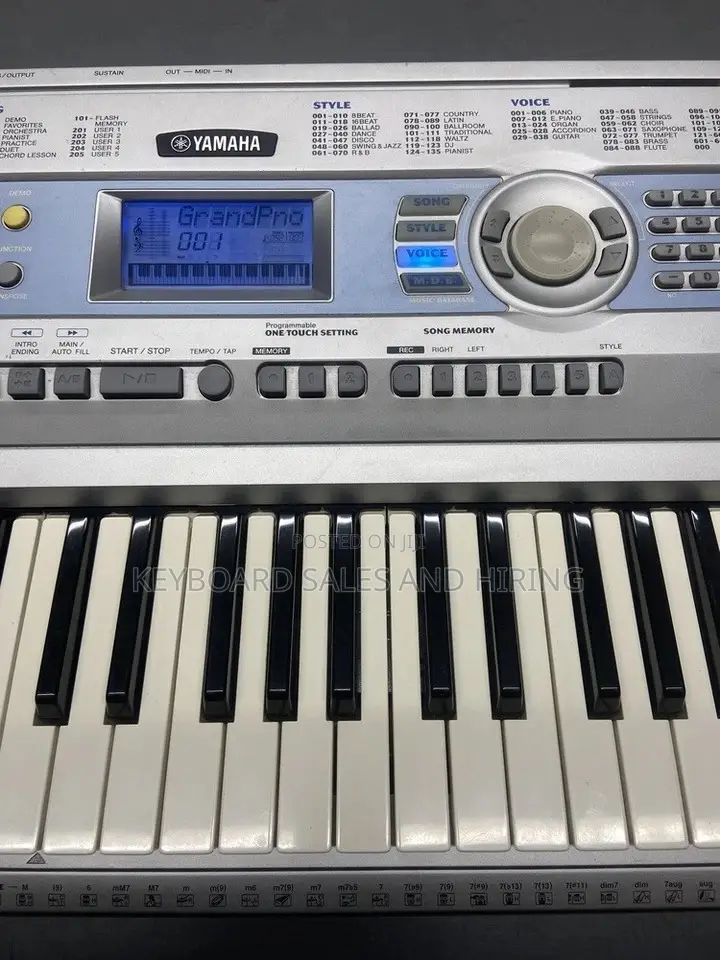 Yamaha DGX 200 *76 Keys