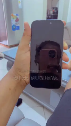 Apple iPhone 16 Pro 128 GB Silver