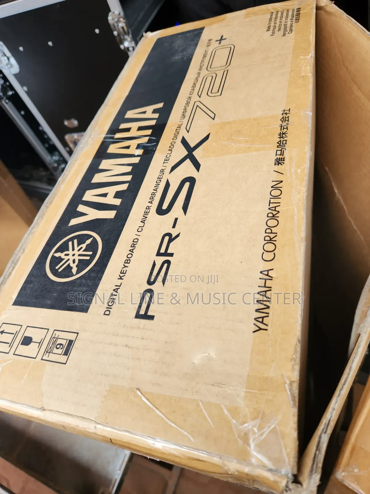 PianYamaha Keyboard PSR Sx720 +