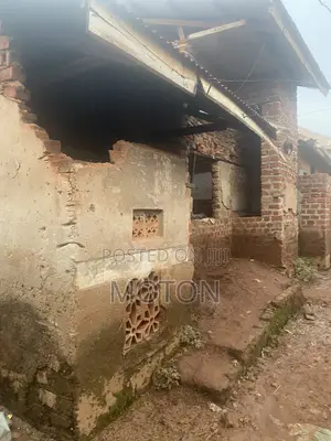 2bdrm House in Makindye for sale