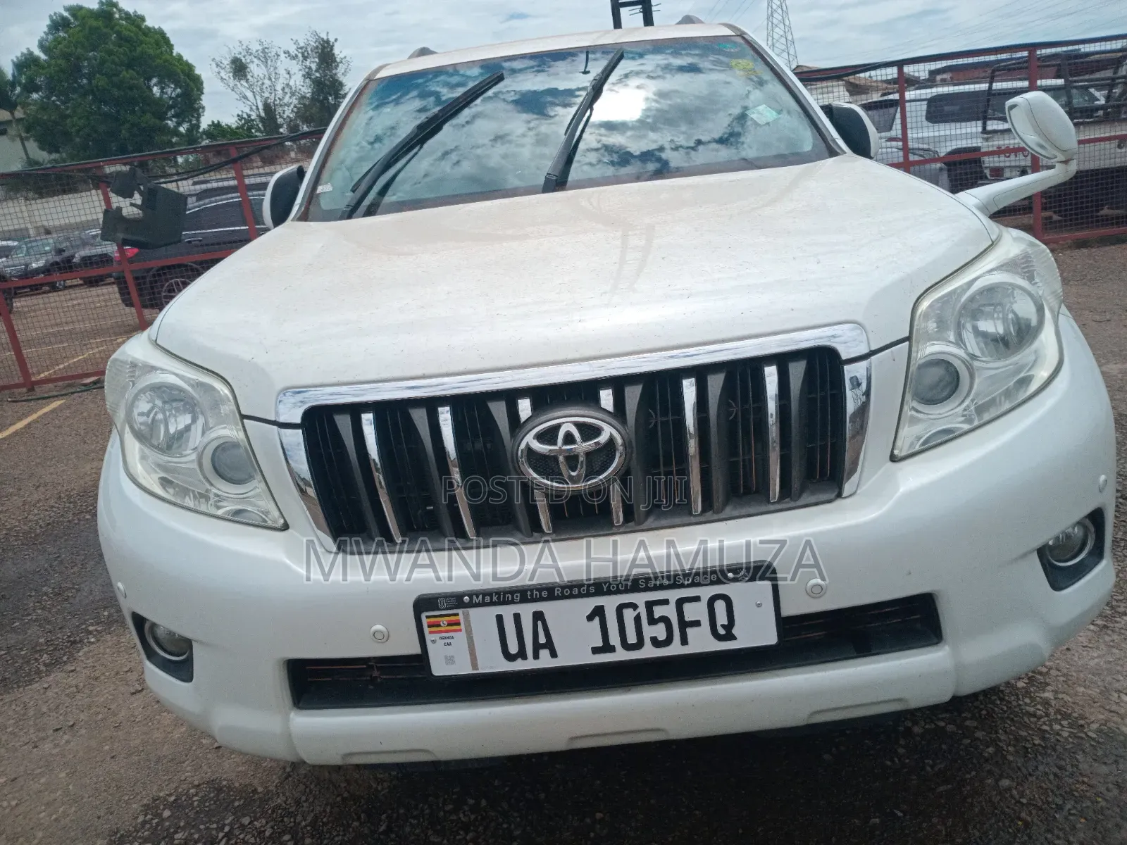 Toyota Land Cruiser Prado 2011 White