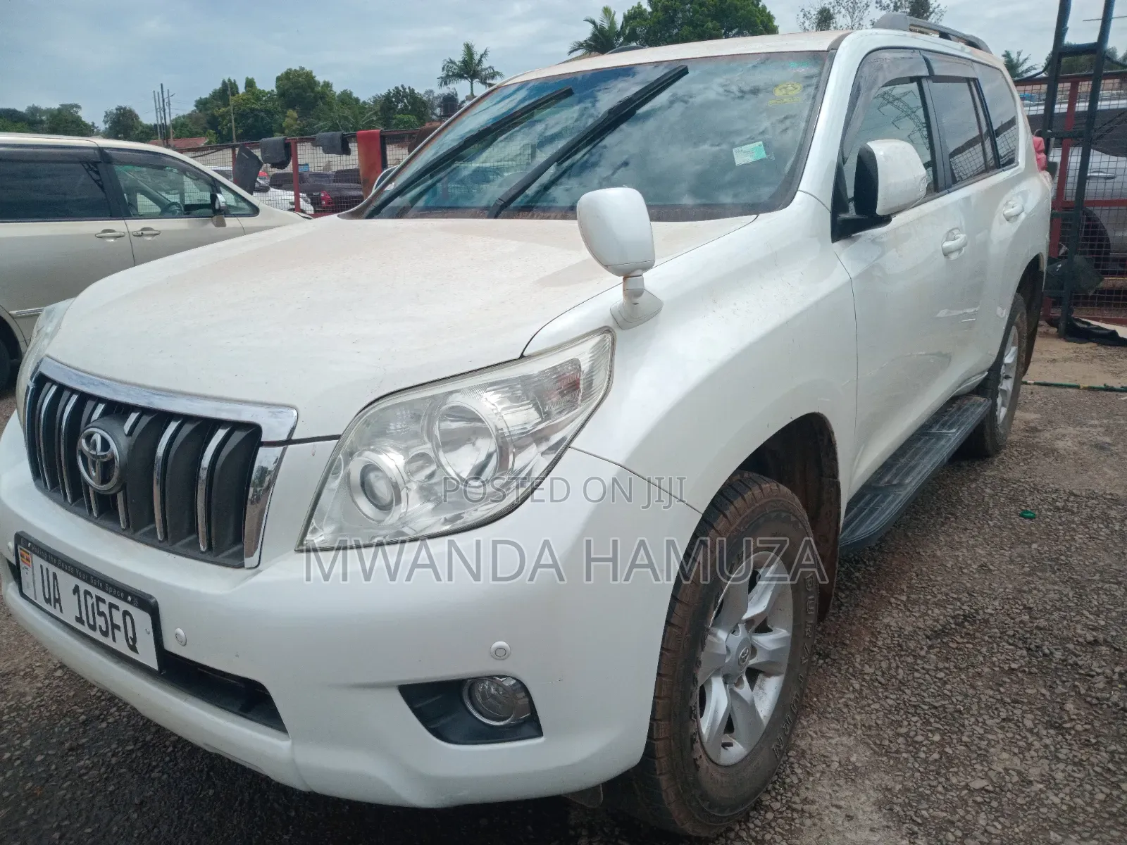 Toyota Land Cruiser Prado 2011 White