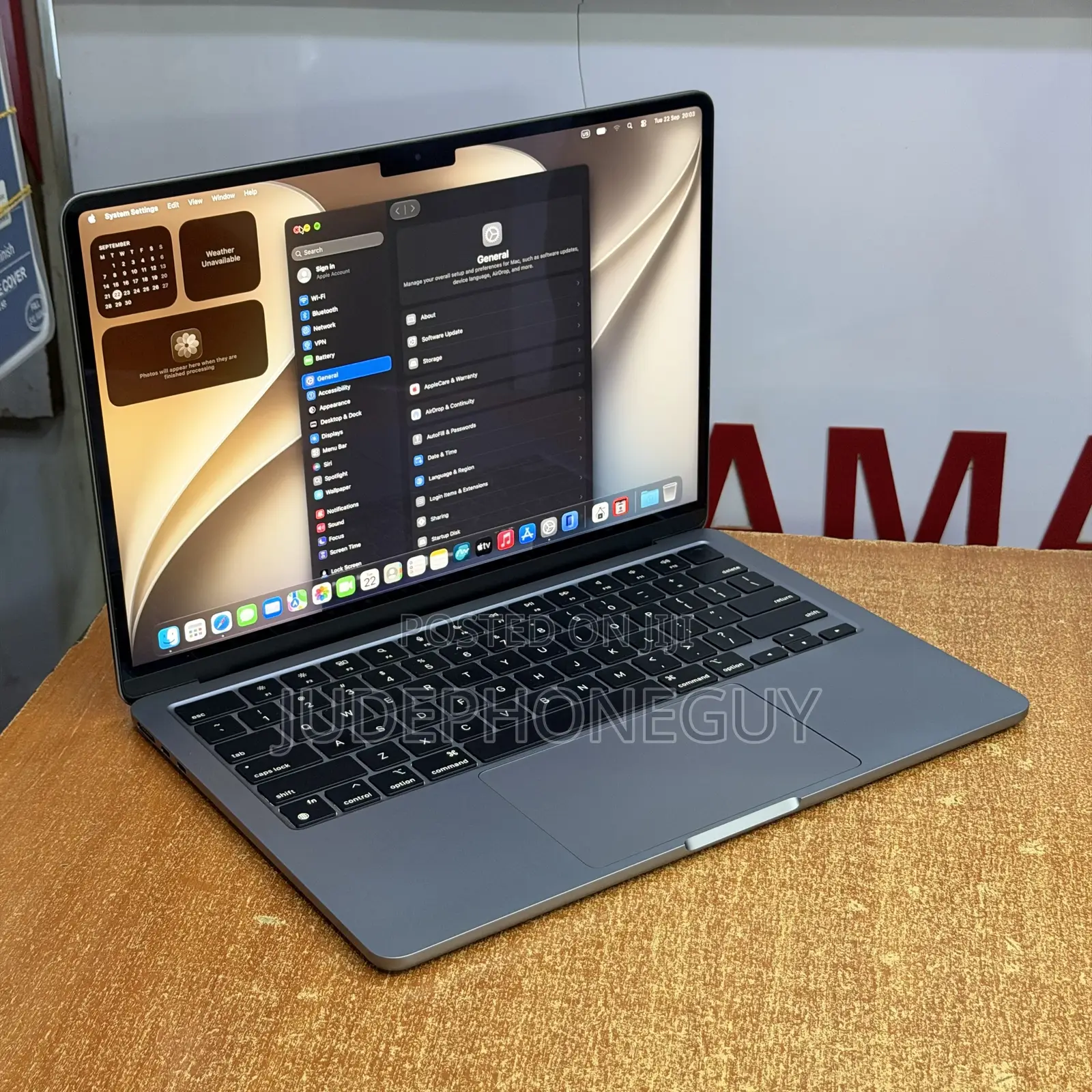 Laptop Apple MacBook Air 2022 M2 16GB Apple M2 SSD 1T