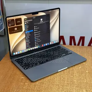 Laptop Apple MacBook Air 2022 M2 16GB Apple M2 SSD 1T