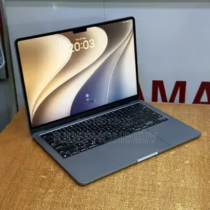 Laptop Apple MacBook Air 2022 M2 16GB Apple M2 SSD 1T
