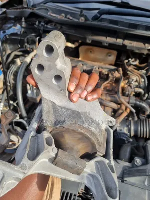 Engine Mountings.