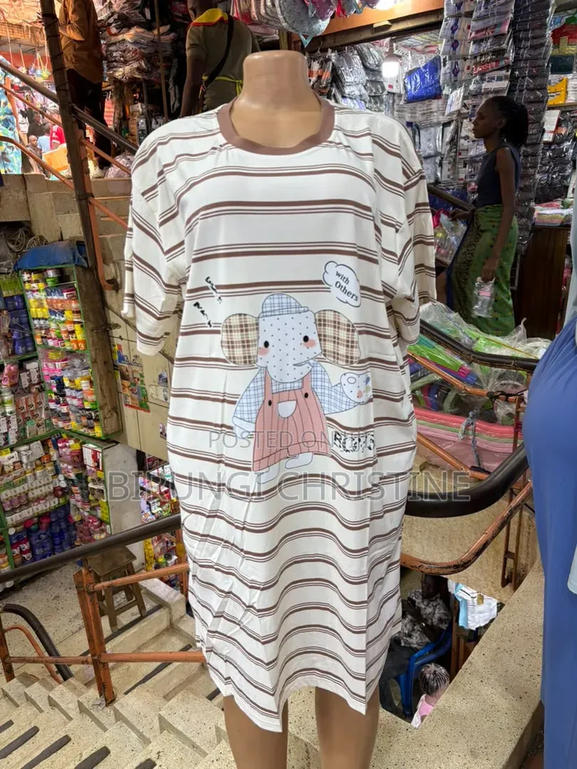T-Shirt Indoor Dress