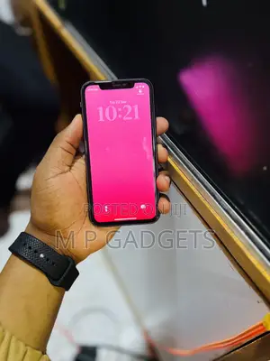 Apple iPhone 11 64 GB Black