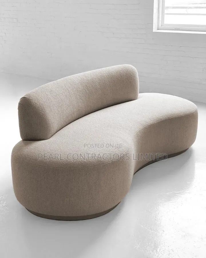 Sofas/All Curved Sofa Chairs in Uganda in Any Colour From 1,200,000/-