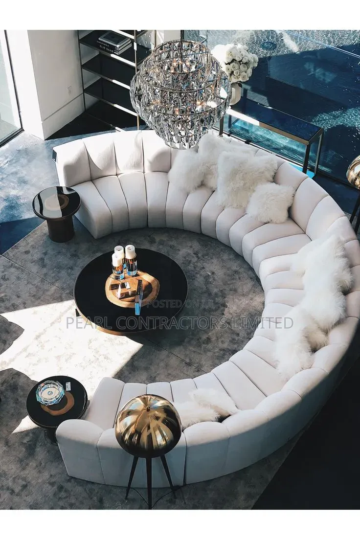 Sofas/Escrava Isaura Round Sofa Couches in Any Colour From 2,800,000/-