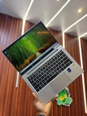 New Laptop HP EliteBook 630 G10 16GB Intel Core i7 SSD 256GB