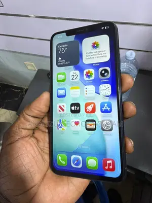 Apple iPhone 11 Pro Max 64 GB Black