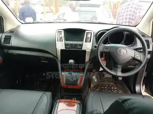 Toyota Harrier 2.4 2006 White