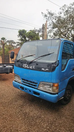 Isuzu Dump