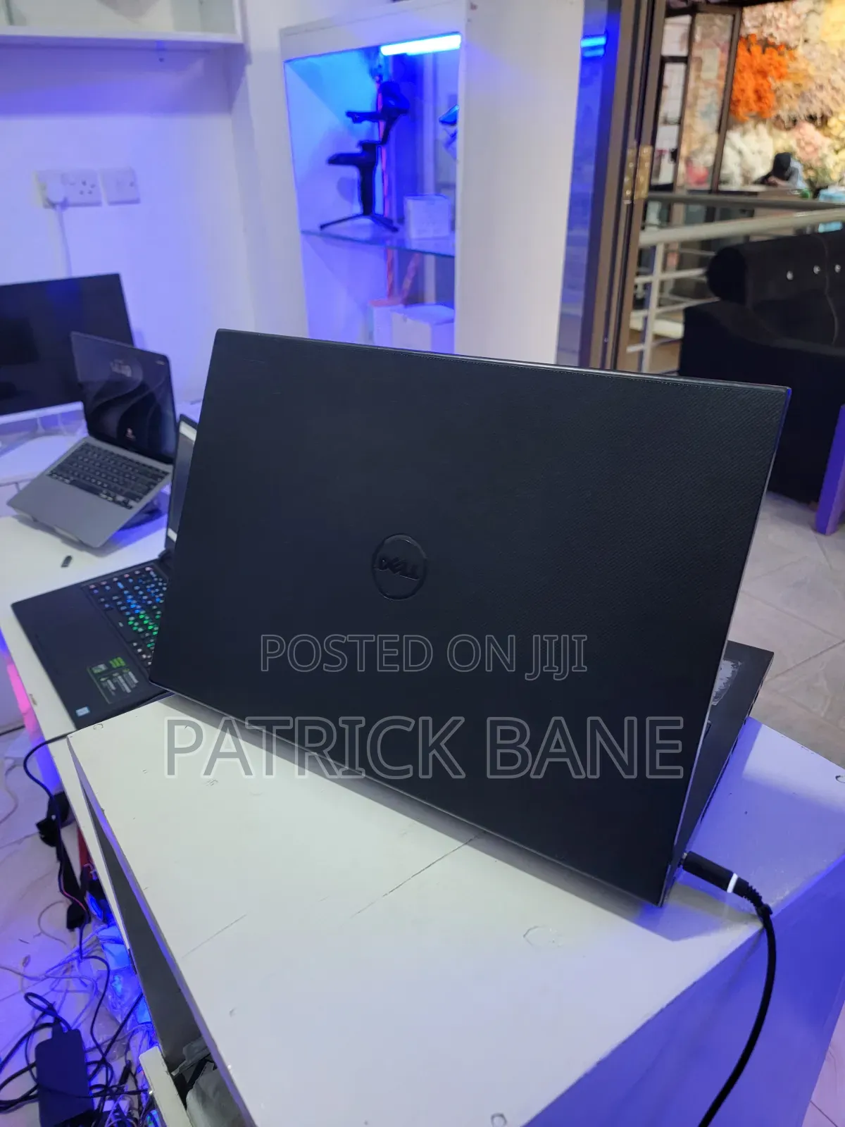 Laptop Dell Inspiron 15 3543 4GB Intel Core i5 HDD 320GB