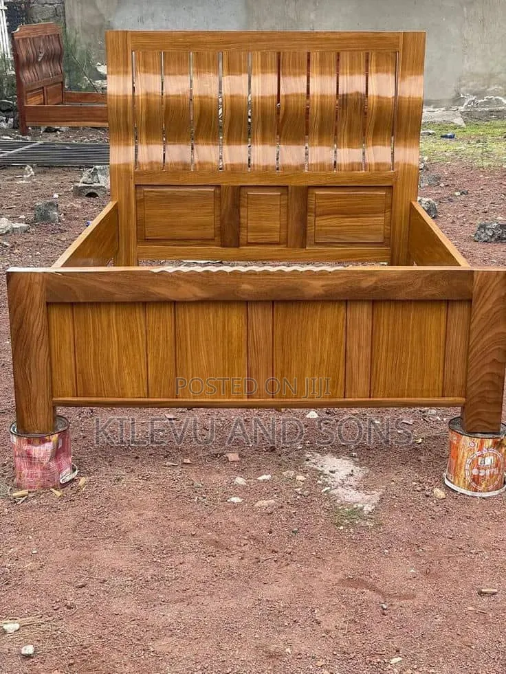Luxury Mahogany 5x6 Bed
