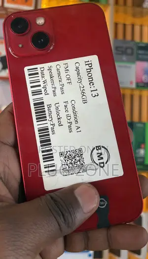 Apple iPhone 13 128 GB Red
