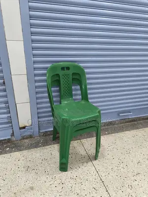 Armless Branded Luuka Plastic Chairs Plastic Chairs for Indoor Outdoor