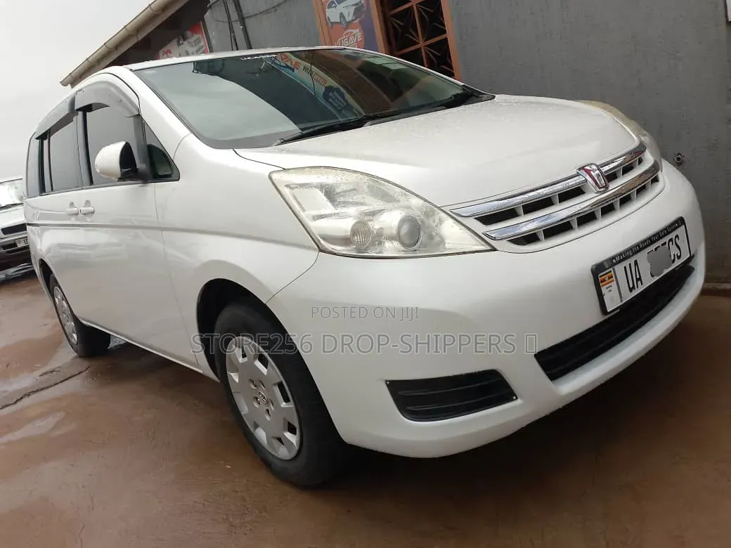 Toyota ISIS 2.0 G 2WD 2008 White