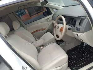 Toyota ISIS 2.0 G 2WD 2008 White