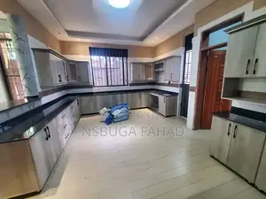 5bdrm House in Standalone Ntinda, Central Division for rent