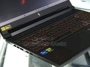 Laptop Acer Nitro 16 24GB Intel Core i7 SSD 512GB