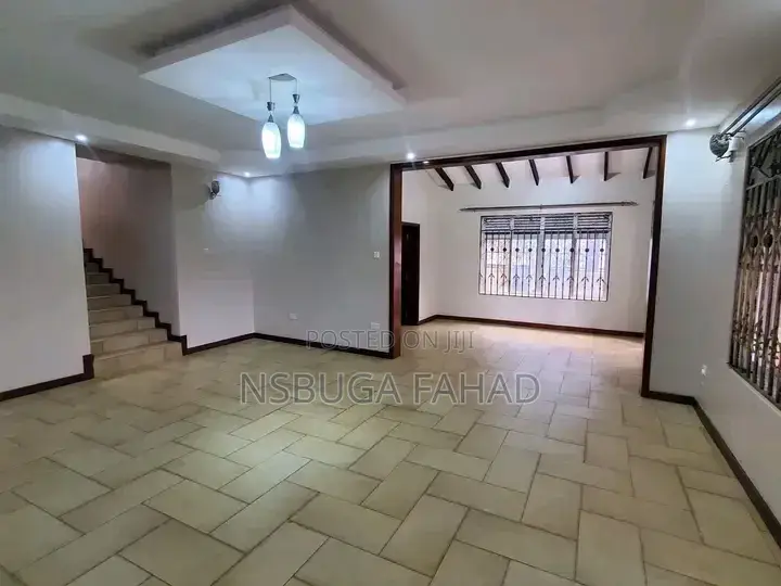 3bdrm Bungalow in Standalone Kisaasi, Central Division for rent