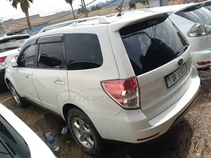 Subaru Forester 2009 White