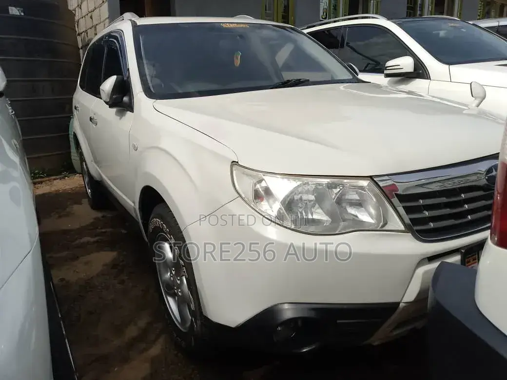Subaru Forester 2009 White