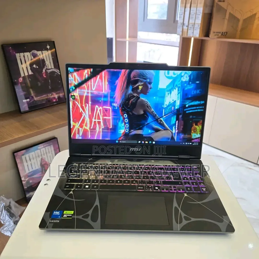 Laptop MSI Cyborg 15 16GB Intel Core i7 SSD 1T