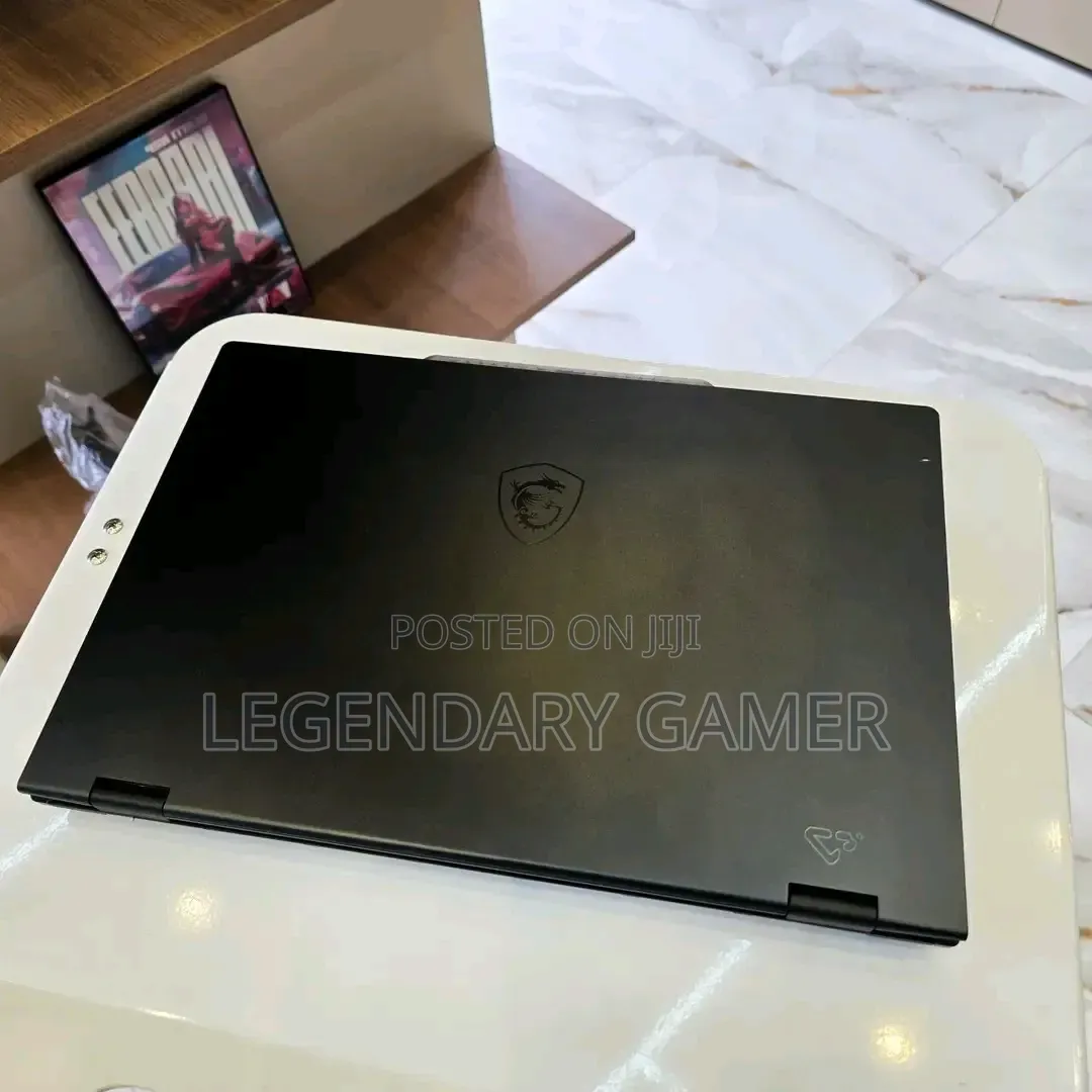 Laptop MSI Cyborg 15 16GB Intel Core i7 SSD 1T
