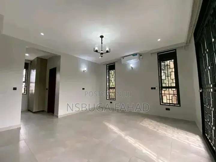 4bdrm House in Standalone Ntinda, Central Division for rent